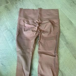 Amazon butt scrunch leggings